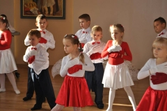 23517823_975638152576989_2870386214356711693_n