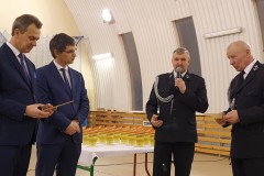 2020-02-08-17.16.39-1