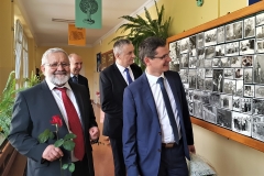 1_2019-04-26-14.20.55-2