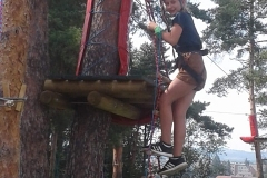 37935742_1950068378387222_444579727030616064_n