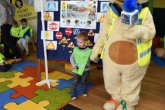 23843653_1712587975460384_7656877337813085929_n