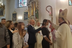 33617120_647116162296030_8493356089071370240_n