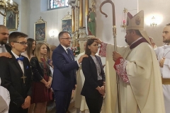 33622869_647129212294725_3574202535973486592_n