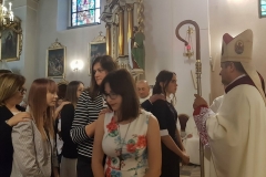 33720350_647116285629351_3504391957155676160_n