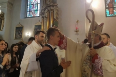 33801621_647109402296706_6726193513119088640_n