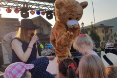 2019-06-09-19.09.28-1