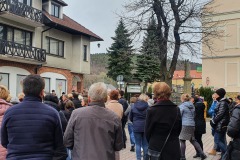 2022-04-08-17.44.50w