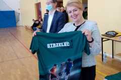 50e764f0-02c6-4026-87e2-742636cd1e68