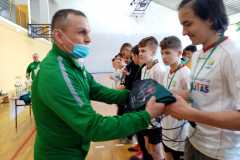 e37a2800-c9cb-4a64-8528-a3f9374af00a