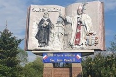 98063359_581647559421889_9050356804118118400_n