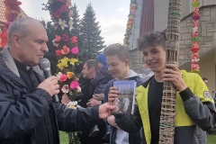 2019-04-14-12.37.20-1