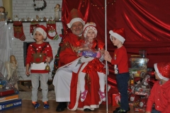 24301346_988702057937265_5068387805867971882_n