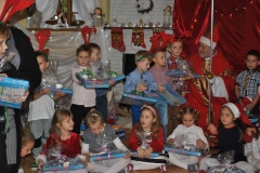 24862108_988689244605213_2860419387703429378_n