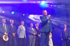 2019-07-27-20.44.29-1