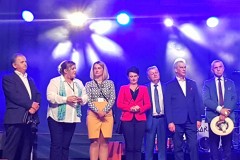 2019-07-27-20.49.55-1