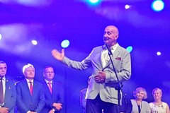 2019-07-27-20.50.17-1