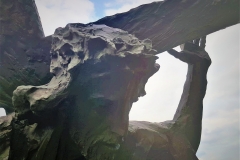 39674681_280425635902273_2734736527836839936_n