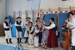 50330825_777194102641465_5894847832145264640_n