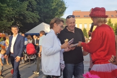 2018-08-12 18.49.17-1