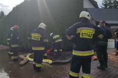 33566804_646627965678183_3571234932615282688_n