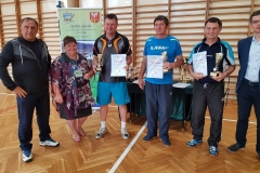 37140677_687741741566805_7583673069361692672_n