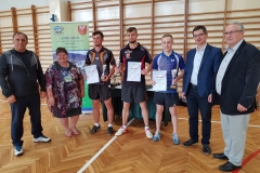 37199708_687741384900174_6494384198189580288_n