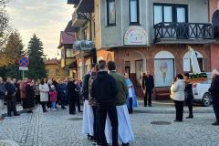 2021-10-10-16.48.17-Large