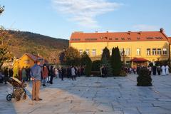 2021-10-10-17.11.25-Large