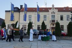 2021-10-10-17.16.09-Large