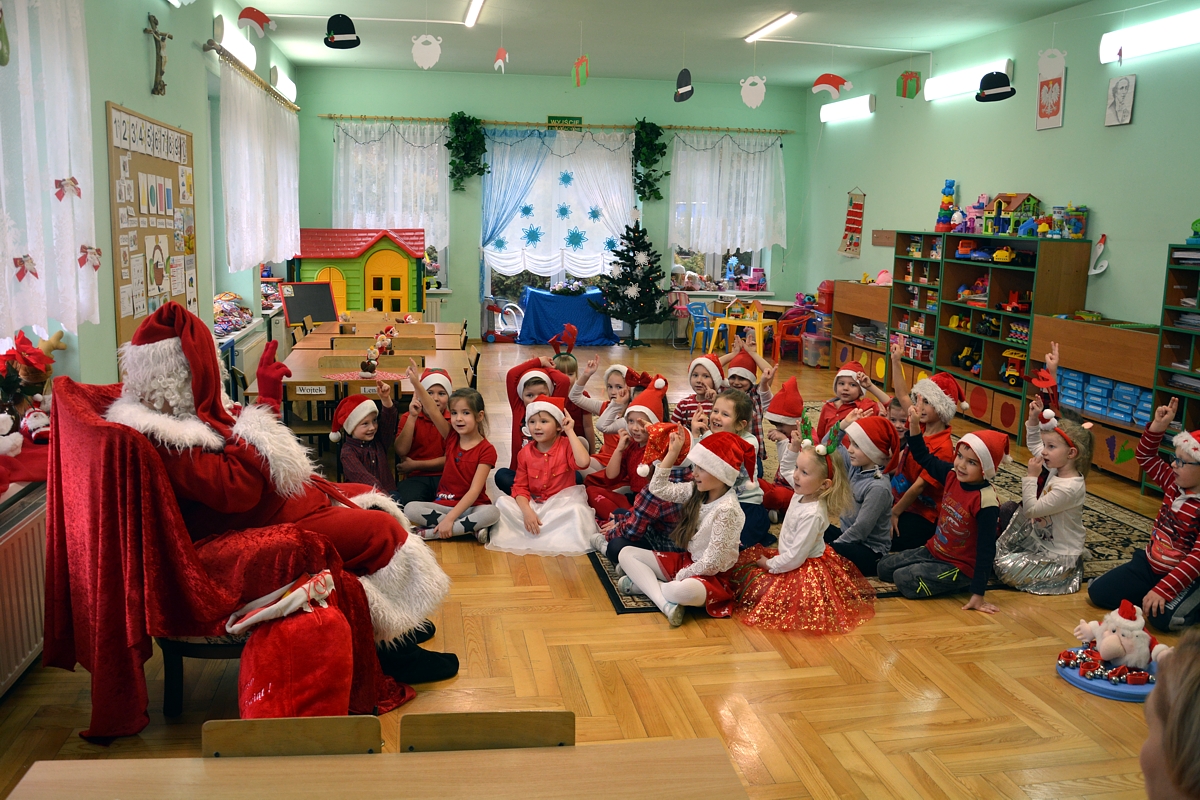 Okazało się, że św.Mikołaj powtórnie odwiedził samorządowe przedszkole…