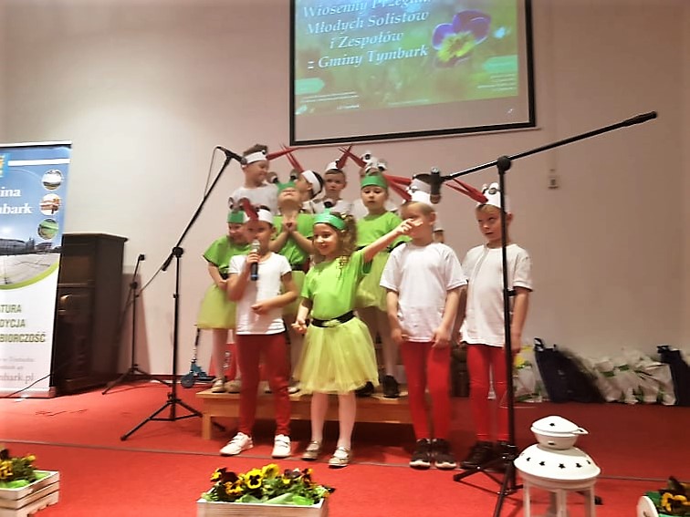 Wiosenny Przegląd Młodych Solistów i Zespołów z Gminy Tymbark – prezentacje pięcio i sześciolatków