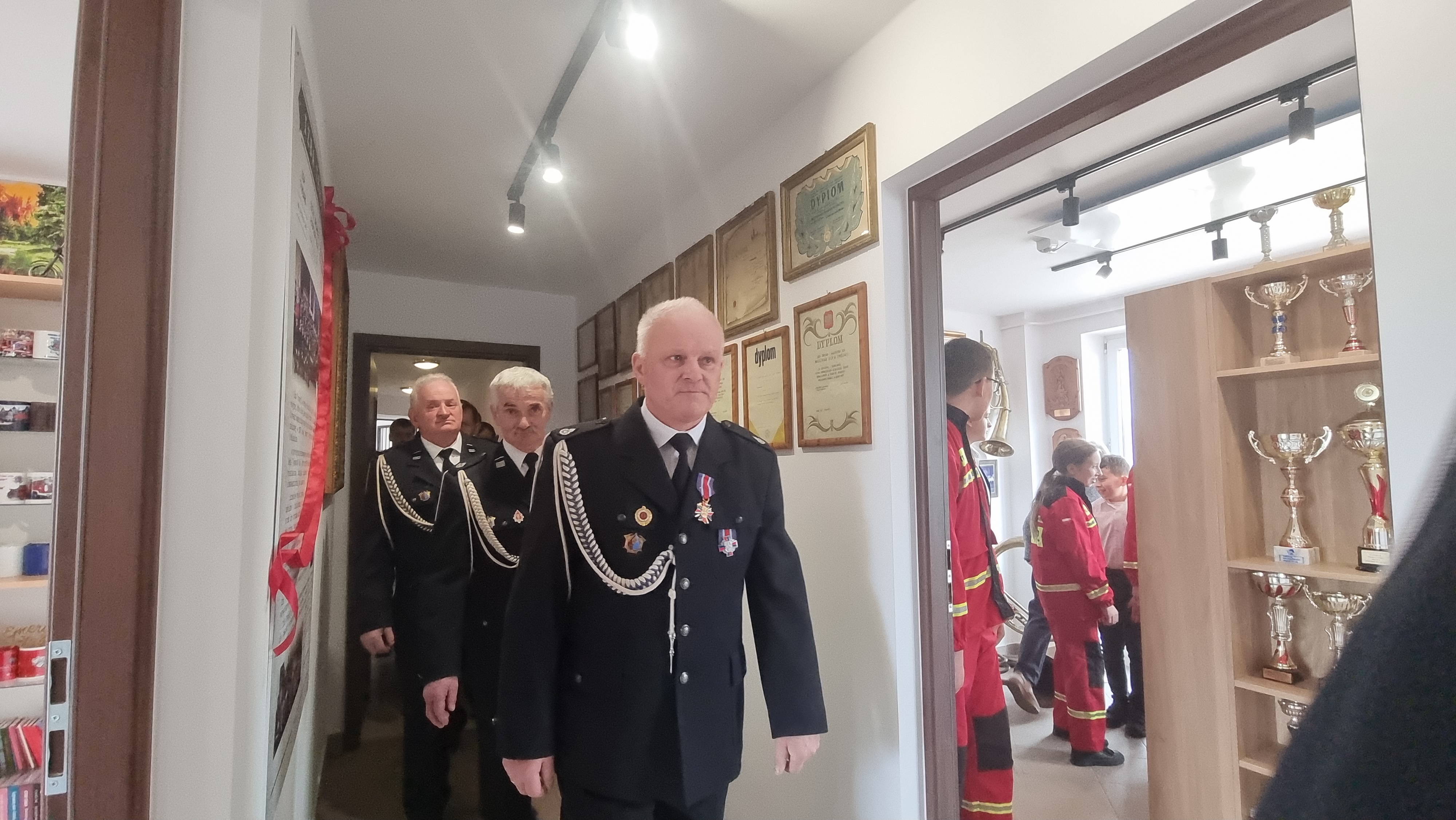 Zbiórka OSP Tymbark z okazji uroczystego otwarcia Izby Tradycji w remizie OSP Tymbark (część druga)
