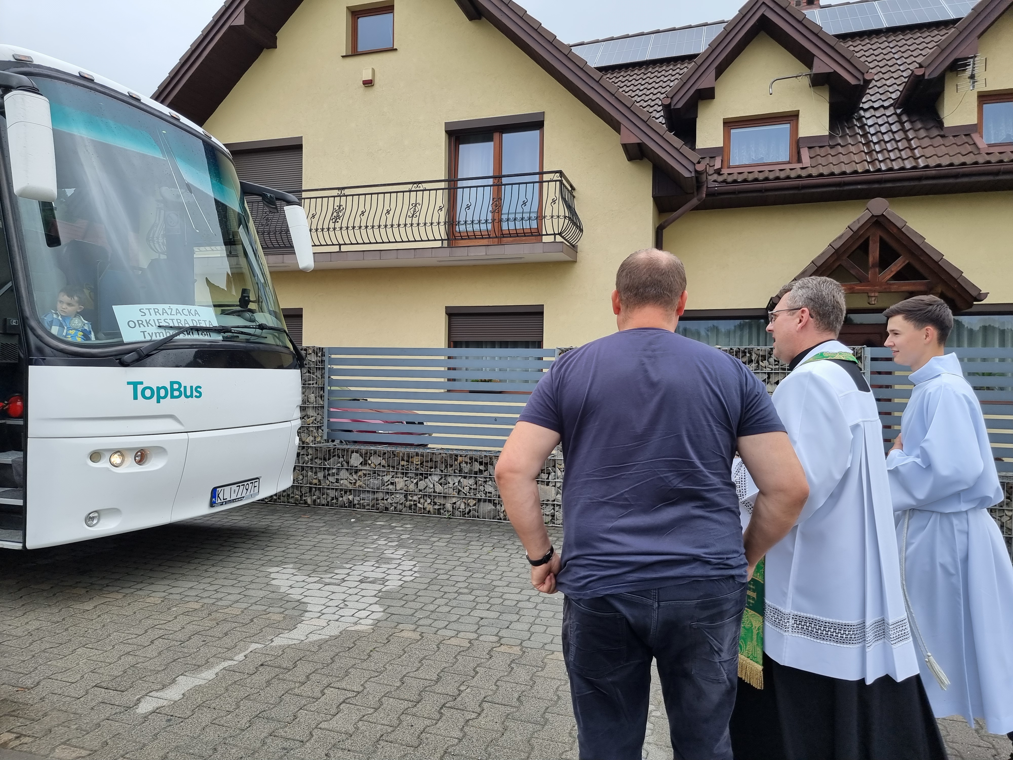 Podłopień – poświęcenie autobusu Pana Janusza Toporkiewicza