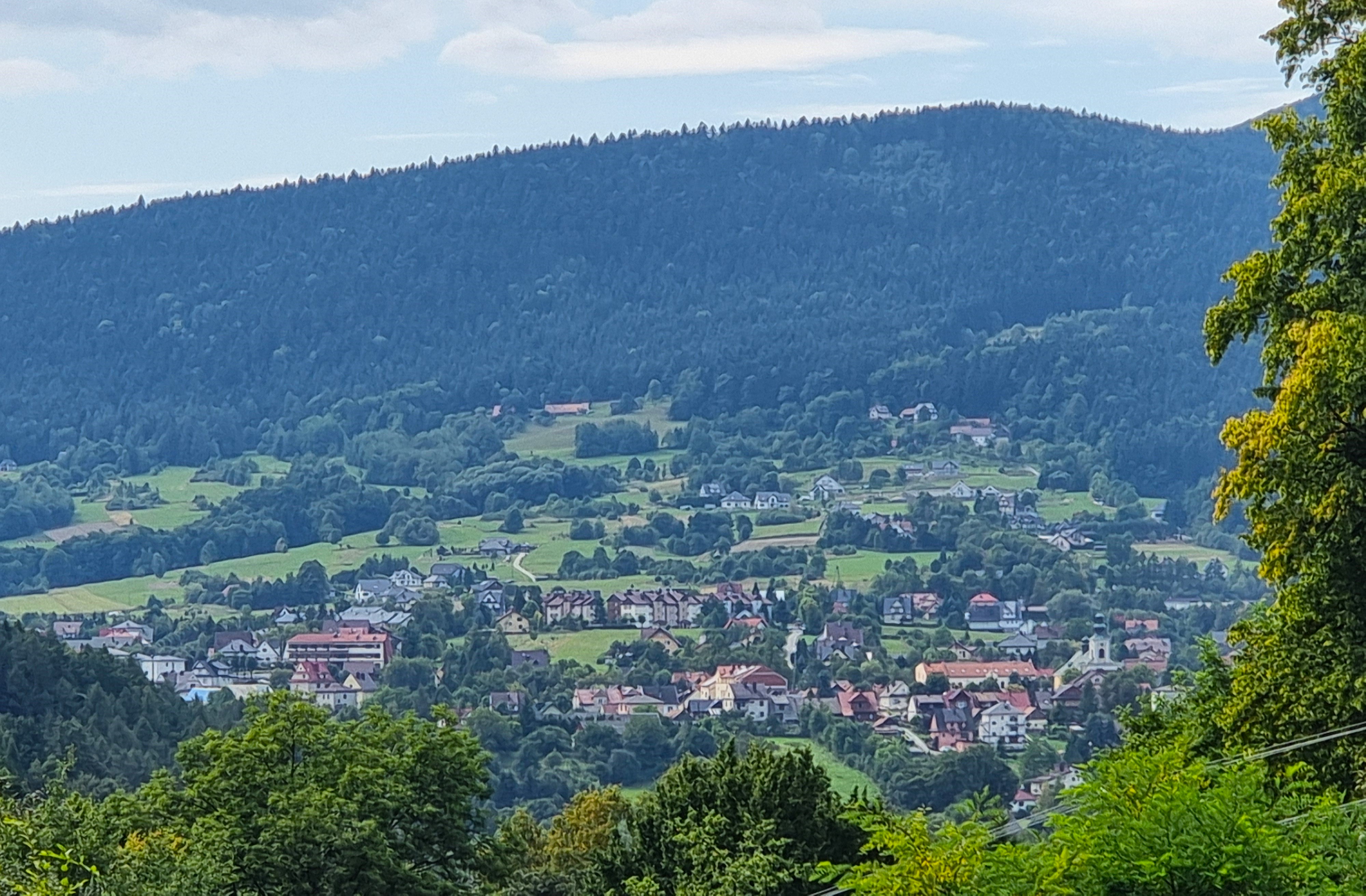 Tymbark widziany od strony Piekiełka