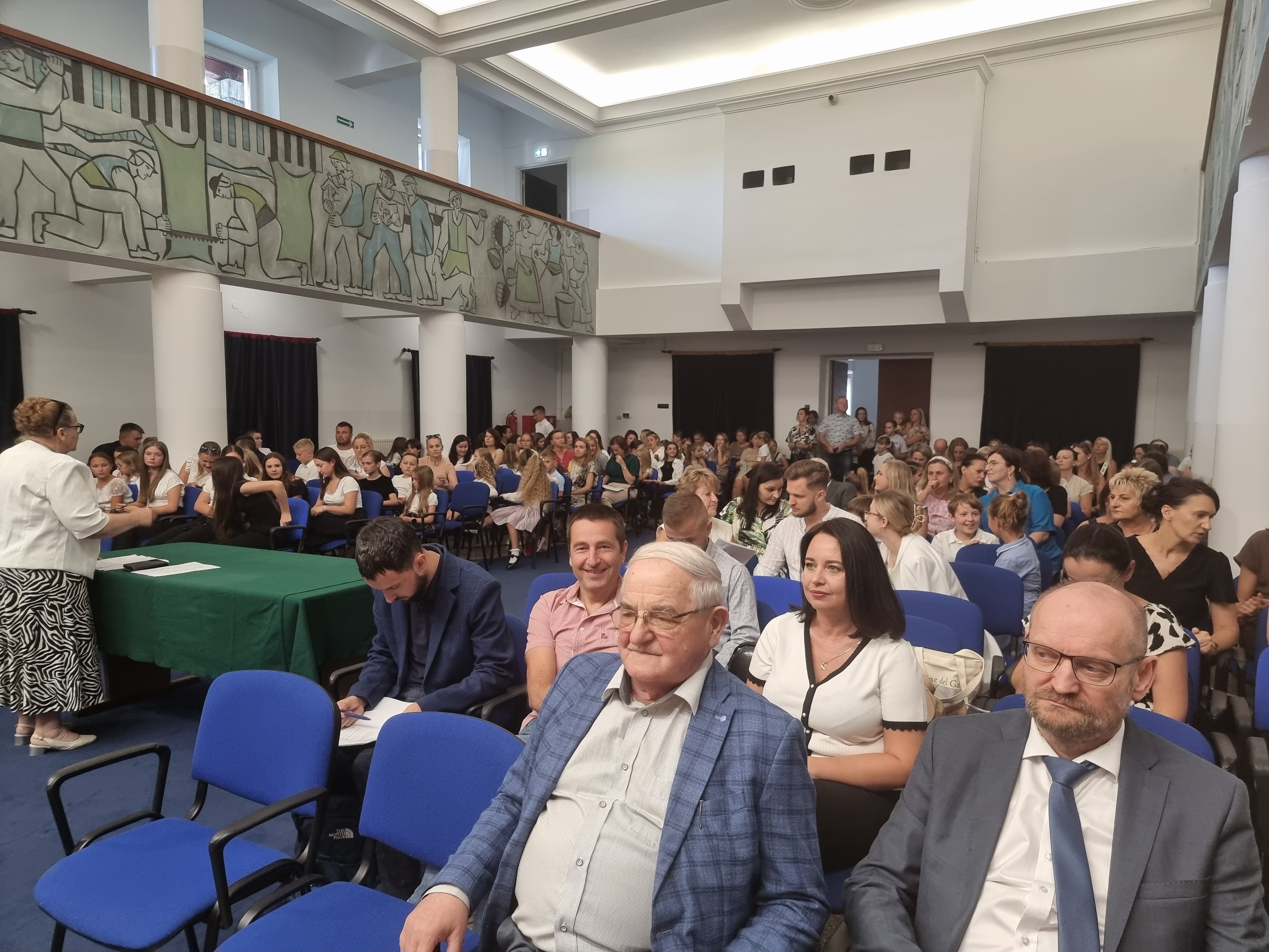 Rozpoczęcie 36.roku szkolnego Społecznej Publicznej Szkoły Muzycznej w Tymbarku