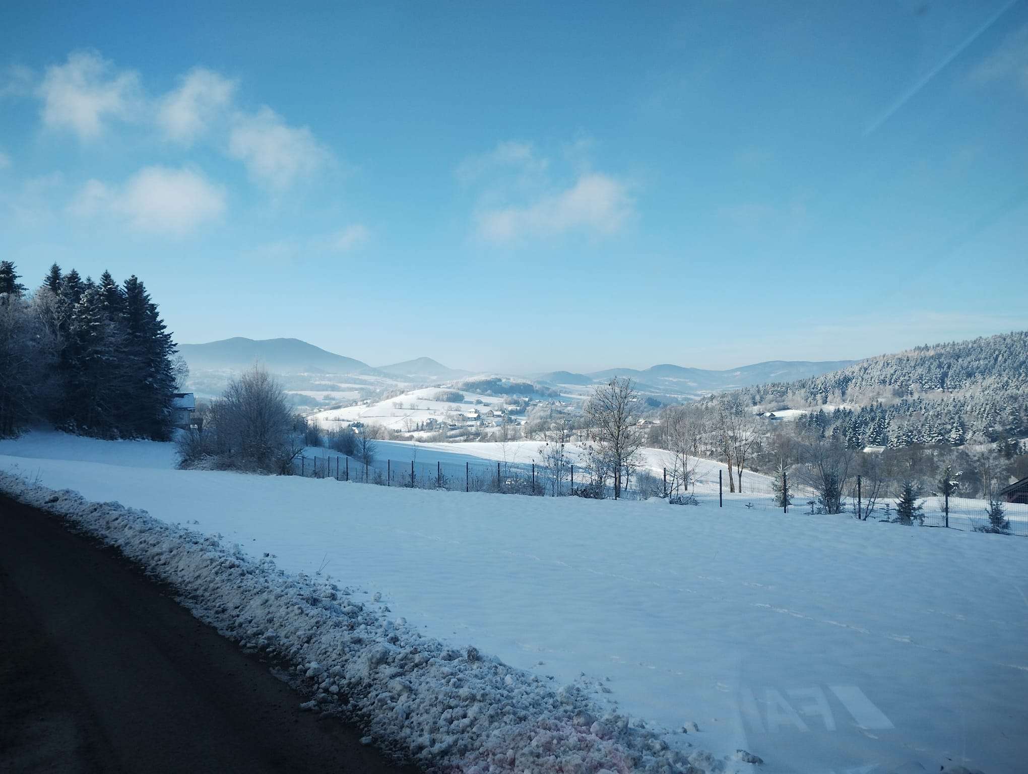 Widziane z Zawadki: wczoraj i dzisiaj