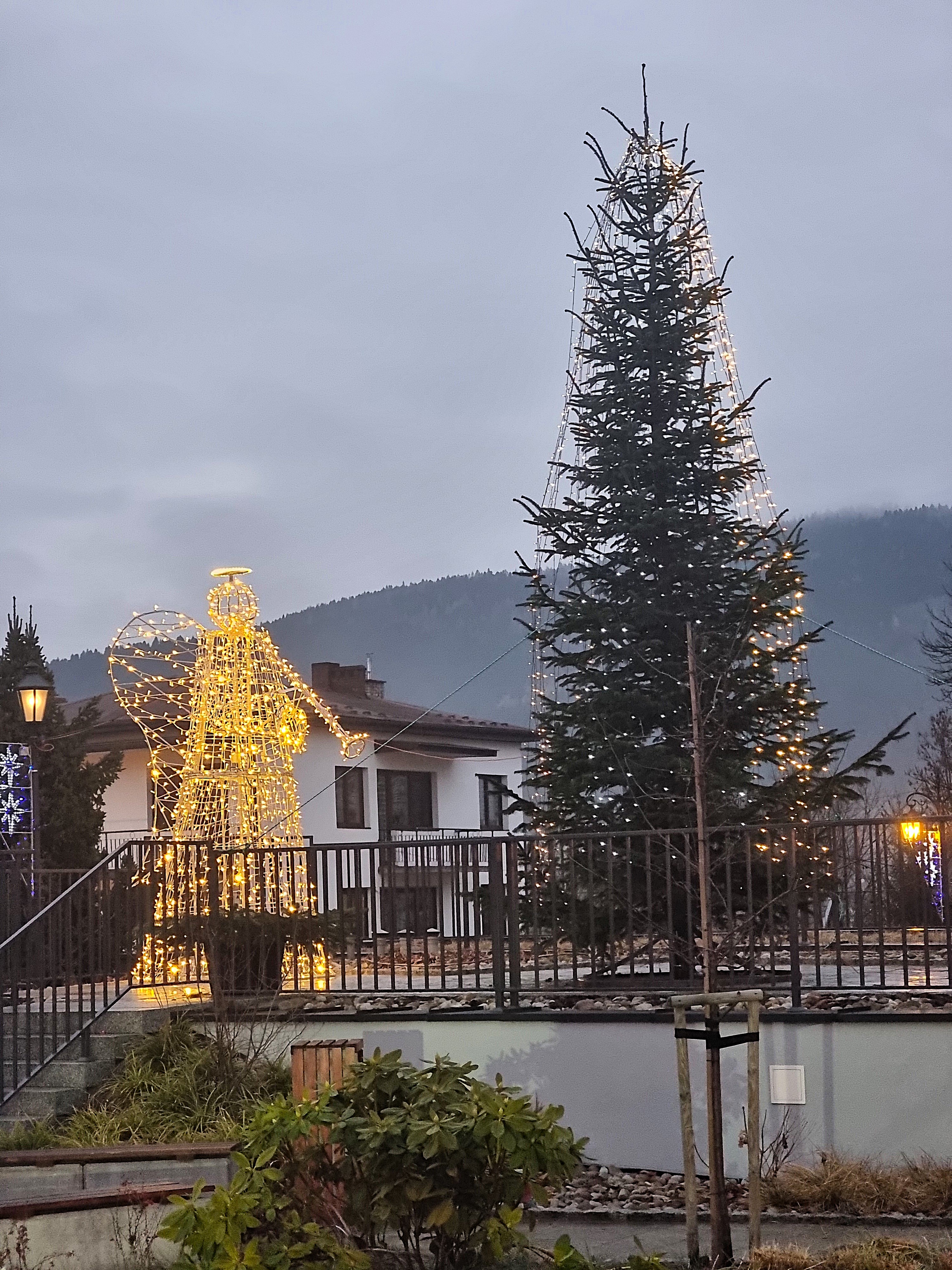 Rozpoczęła się astronomiczna zima, więc… dni będą się już wydłużać :)