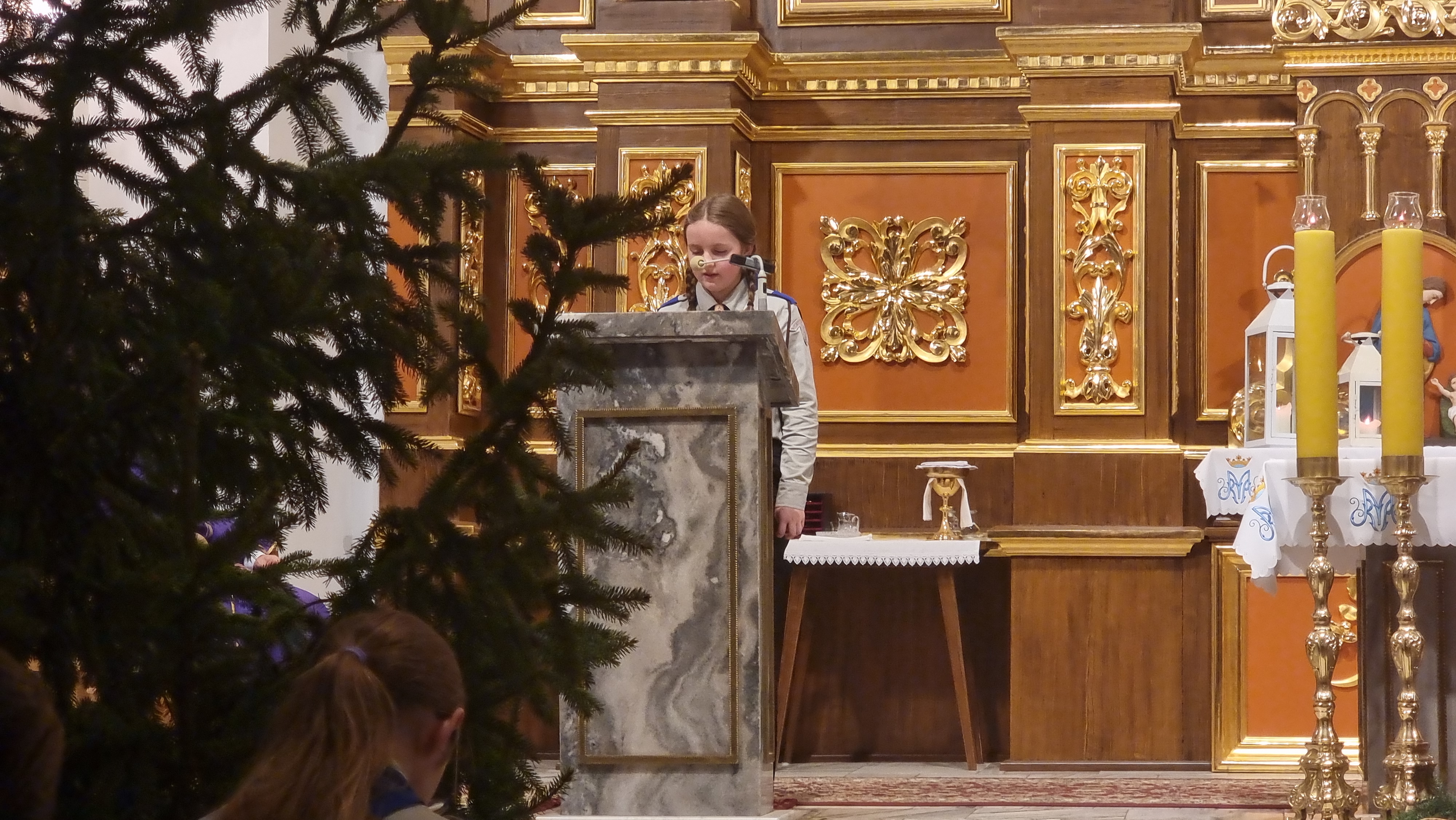 Parafia Tymbark – wprowadzenie Betlejemskiego Światła Pokoju