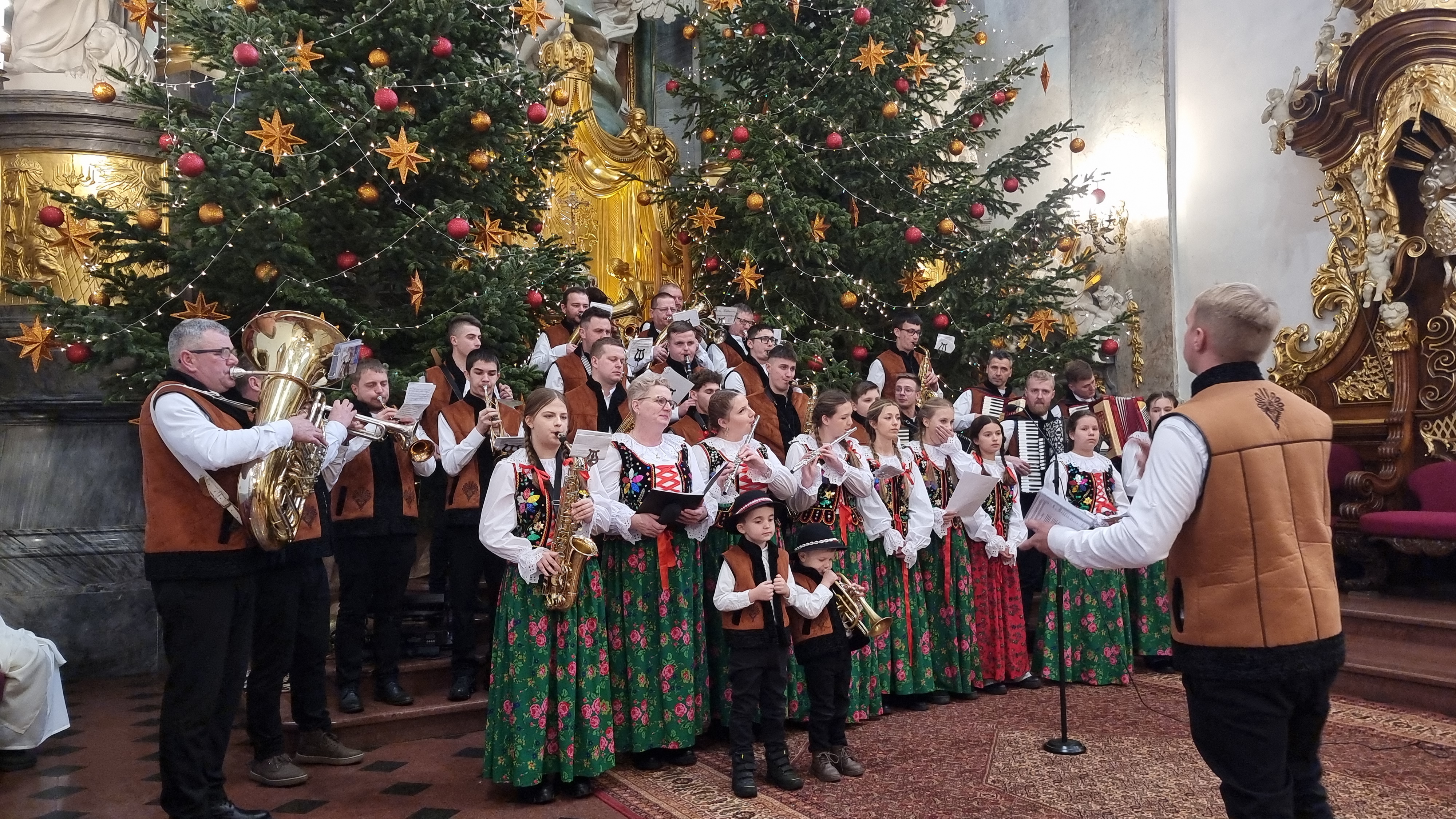 XXIII Pielgrzymka Tymbarskiego Tonu na Jasną Górę – kolędowanie w Bazylice Jasnogórskiej