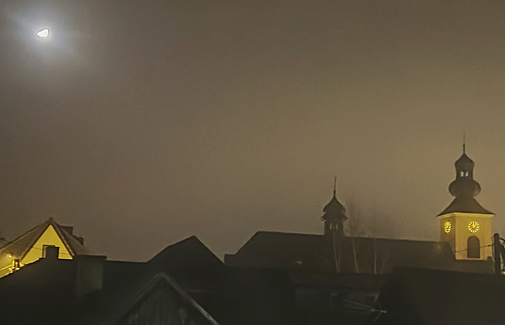 Tymbark, w nocy o północy