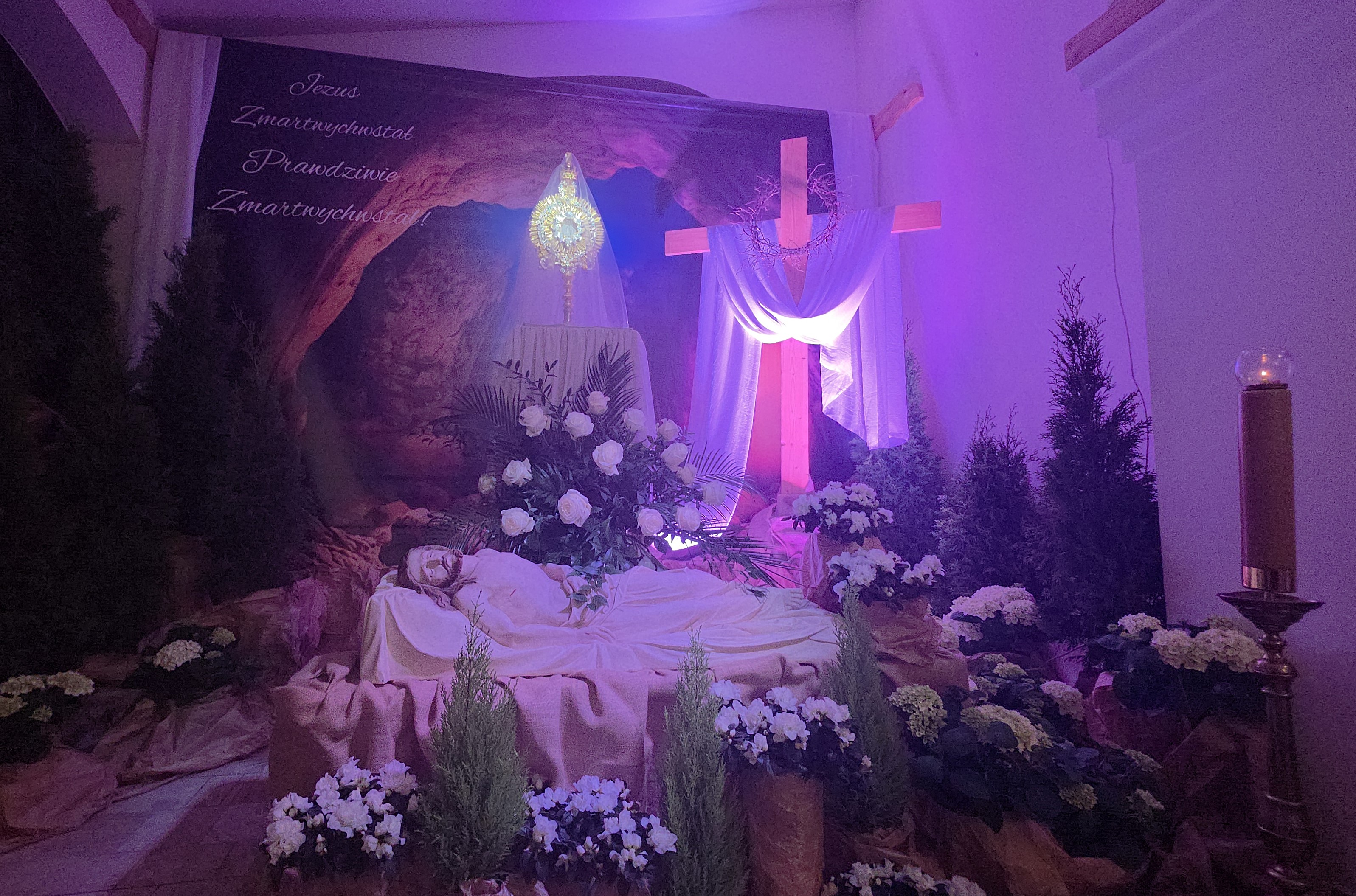 Grób Pański – miejsce symbolizujące grób Pana Jezusa (kościół w Tymbarku)