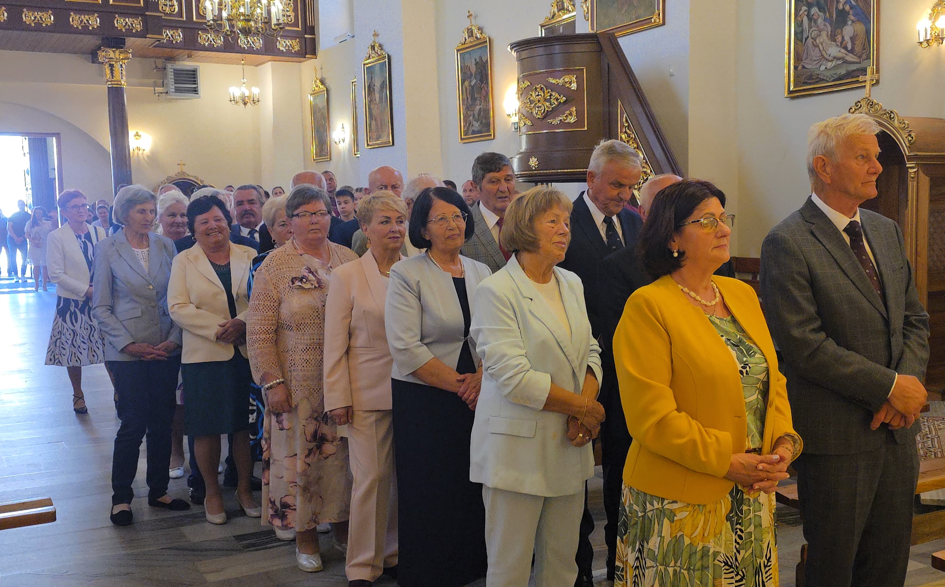 Uroczystość Zesłania Ducha Świętego – odnowienie przyrzeczeń małżeńskich (Parafia Tymbark)
