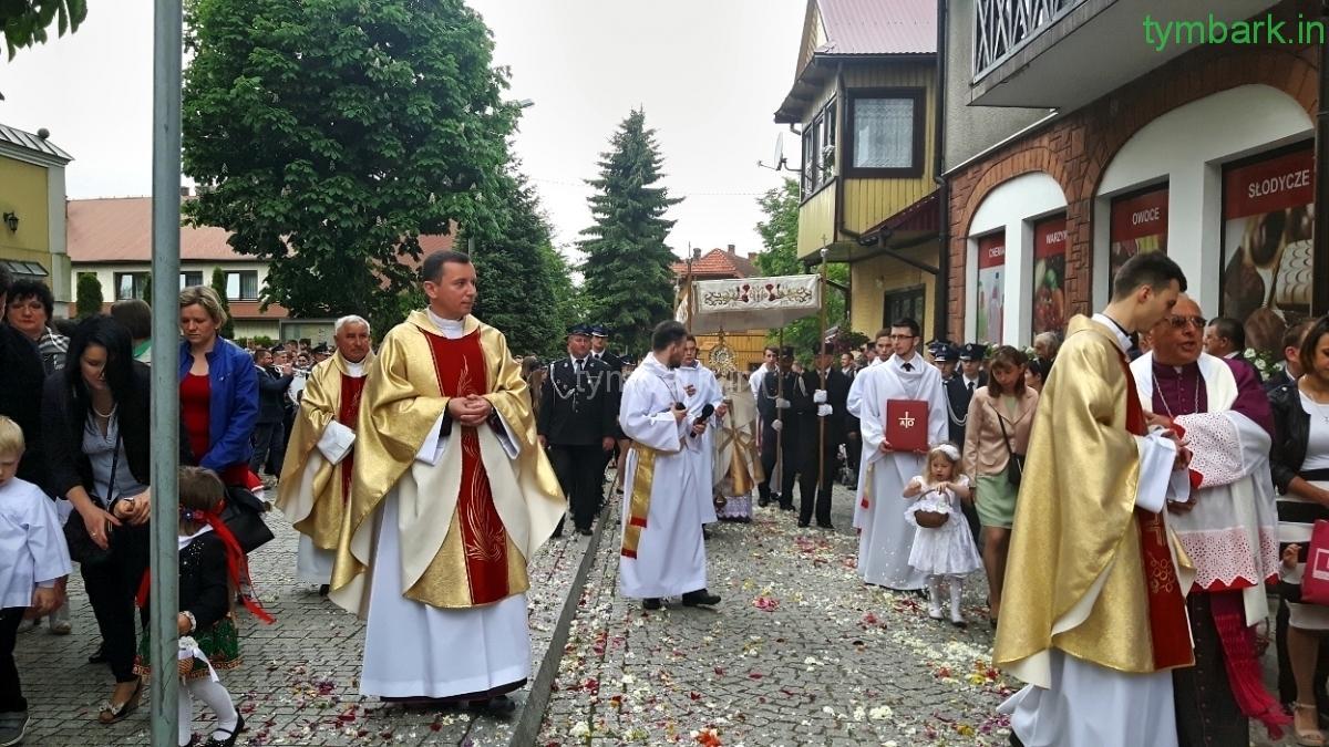 Wspomnienia – Tymbark, procesja Eucharystyczna w 2016 roku