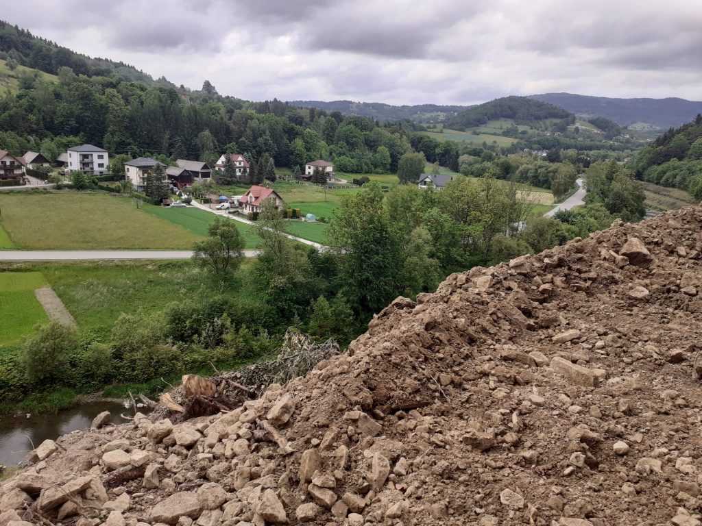 Galicjanka – początek nowej ery: Piekiełko, widok z wykopanej półki do wylotu tunelu